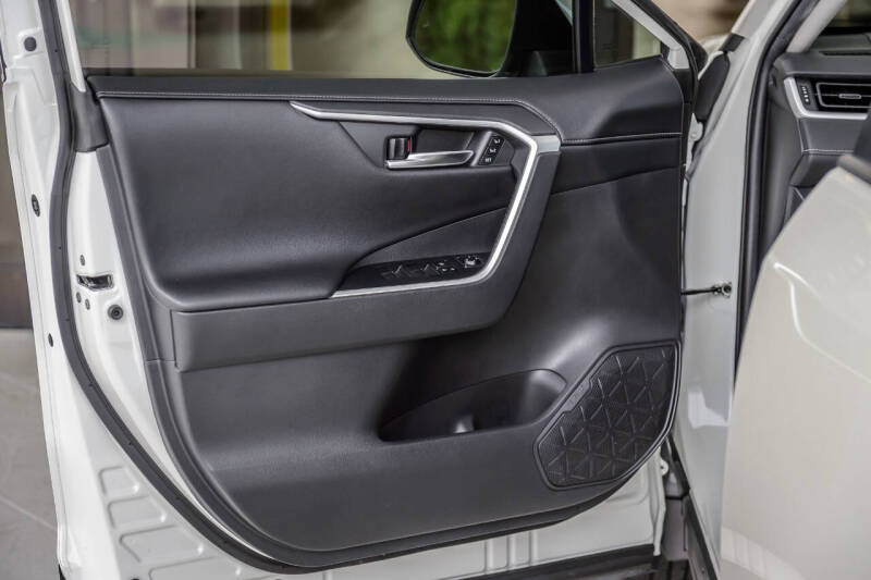 2020 Toyota RAV4 Limited