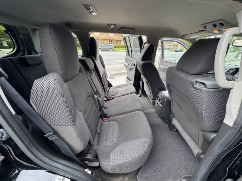 2012 Nissan Pathfinder S