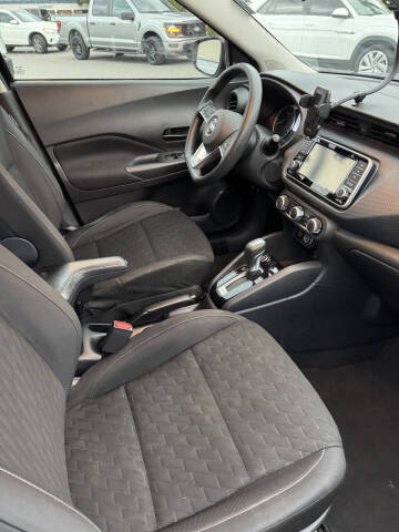 2021 Nissan Kicks S