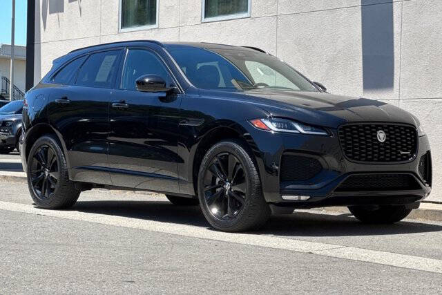 2024 Jaguar F-PACE P250 R-Dynamic S