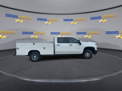 2026 Chevrolet Silverado 3500HD CC Work Truck