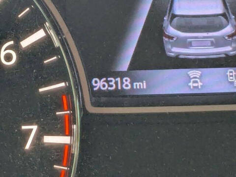 2017 Nissan Pathfinder Platinum