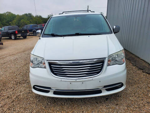 2014 Chrysler Town and Country Touring-L