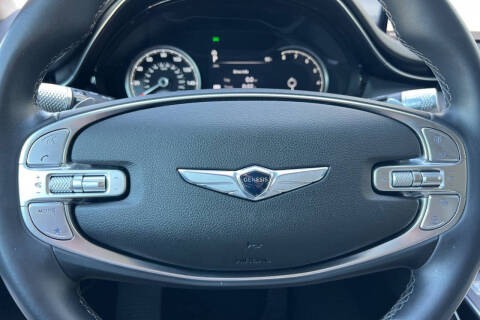 2025 Genesis GV70 2.5T Standard