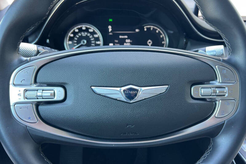 2025 Genesis GV70 2.5T Standard