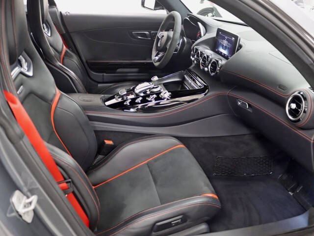 2016 Mercedes-Benz AMG GT S