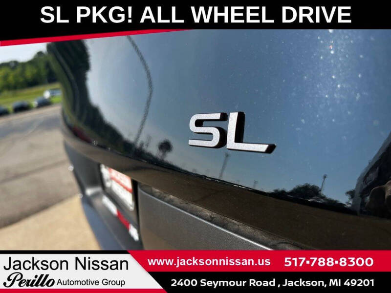 2025 Nissan Murano SL