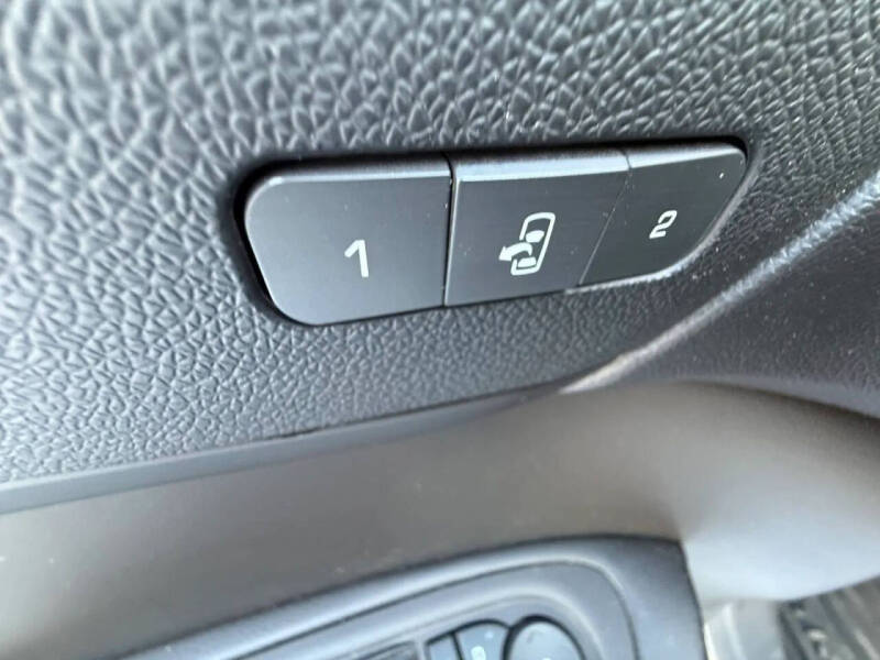 2013 Chevrolet Traverse LTZ