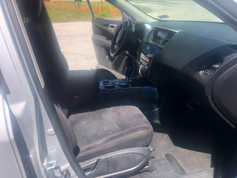 2014 Nissan Pathfinder S