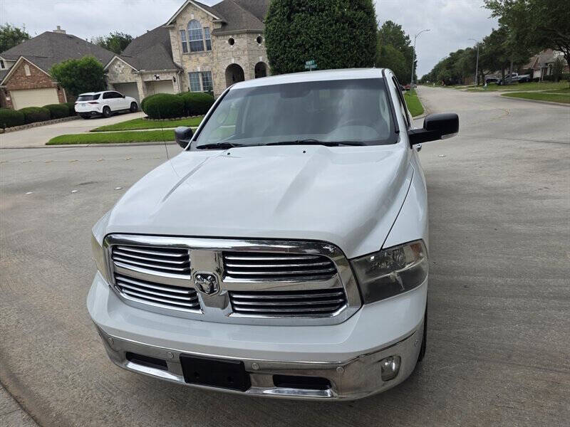 2016 RAM 1500 SLT