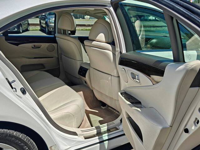 2007 Lexus LS 460