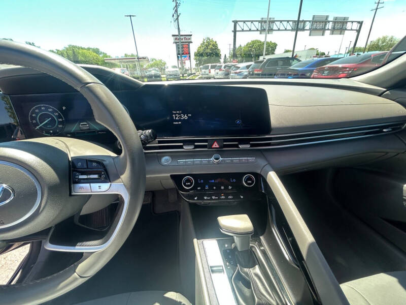 2023 Hyundai Elantra