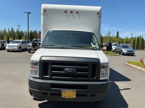 2023 Ford E-Series E-450 SD