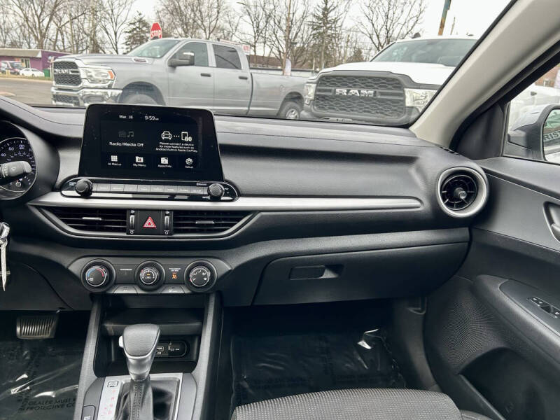 2021 Kia Forte FE