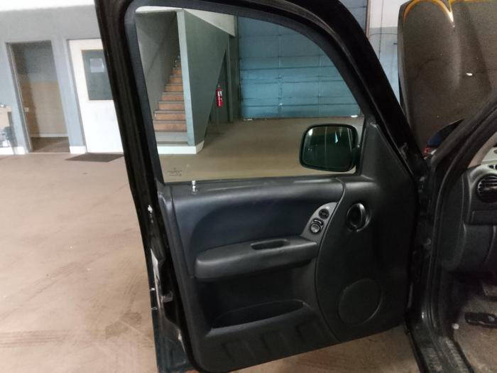 2004 Jeep Liberty Sport