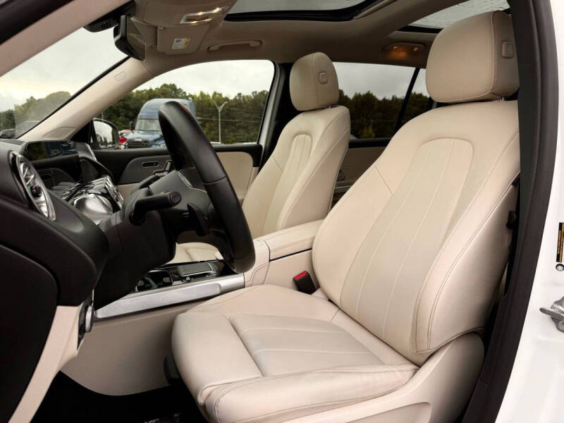 2023 Mercedes-Benz GLB GLB 250