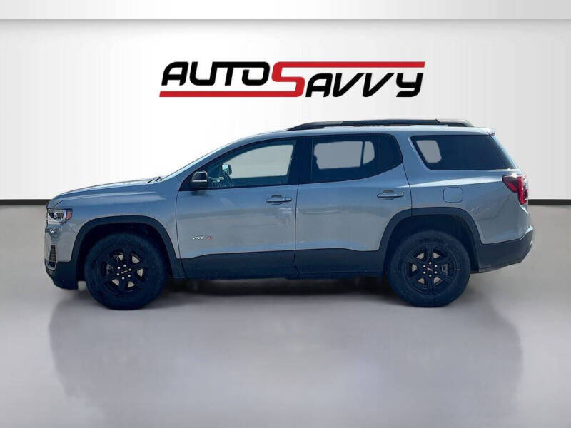 2023 GMC Acadia AT4