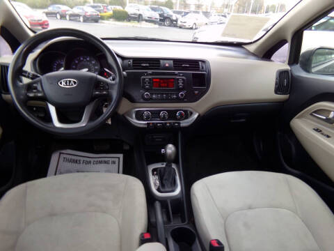 2012 Kia Rio 5-Door LX