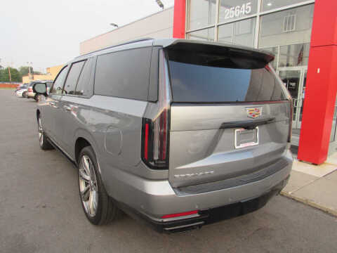2025 Cadillac Escalade ESV Sport