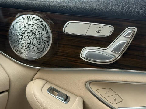 2017 Mercedes-Benz GLC GLC 300 4MATIC