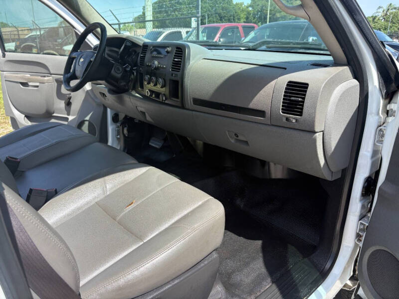 2014 Chevrolet Silverado 2500HD Work Truck