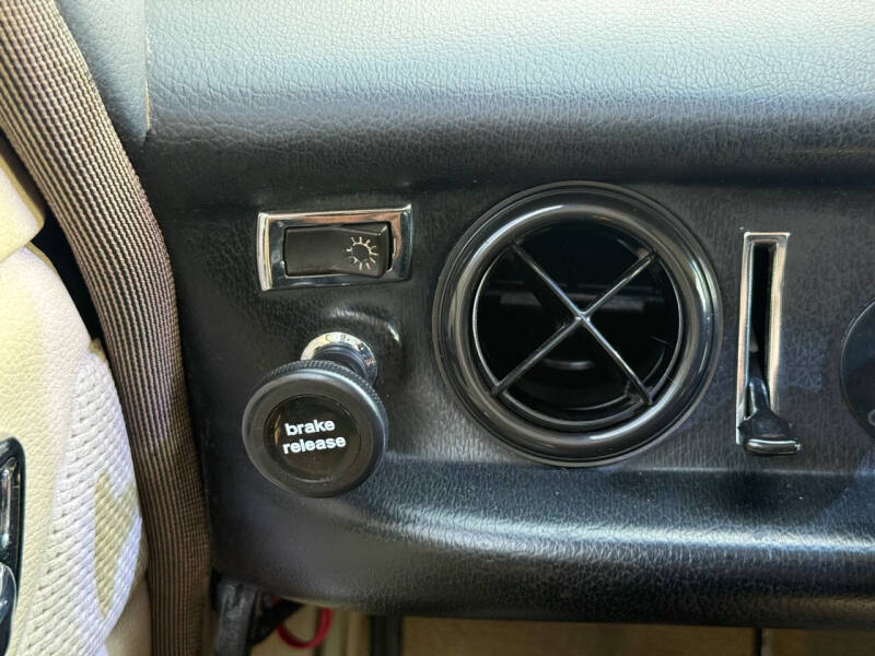 1973 Mercedes-Benz 220