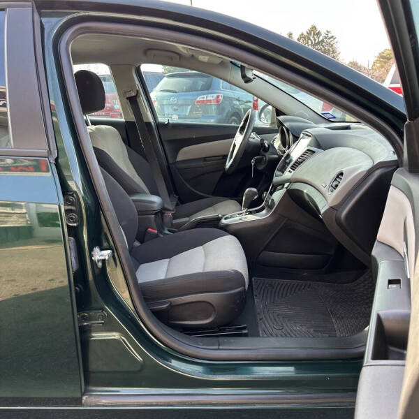 2014 Chevrolet Cruze LS Auto