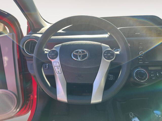 2014 Toyota Prius c Three