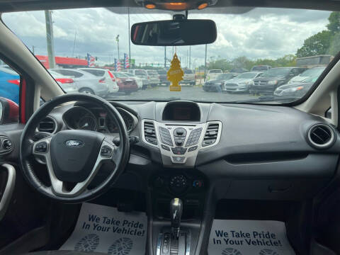 2012 Ford Fiesta SEL