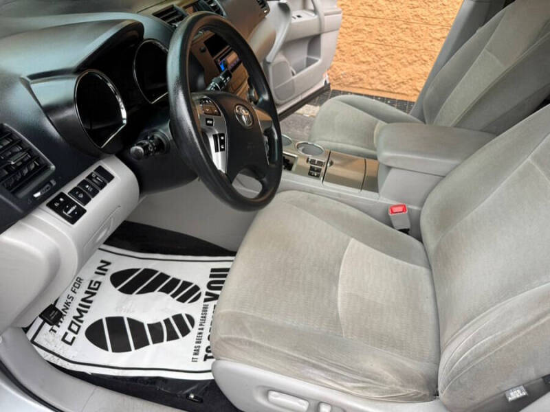 2012 Toyota Highlander