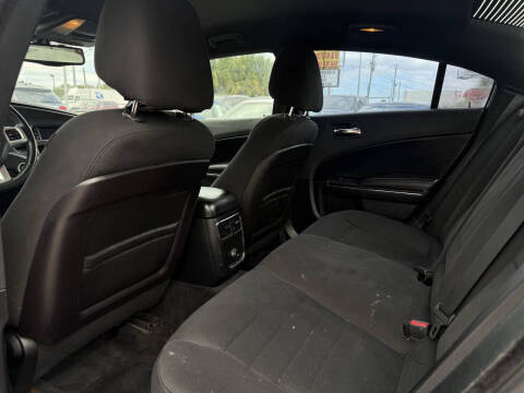 2013 Dodge Charger SE