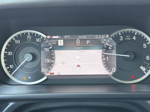 2023 Land Rover Defender 110 V8