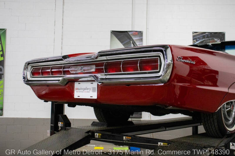1966 Ford Thunderbird