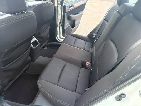 2015 Subaru Legacy 2.5i Premium