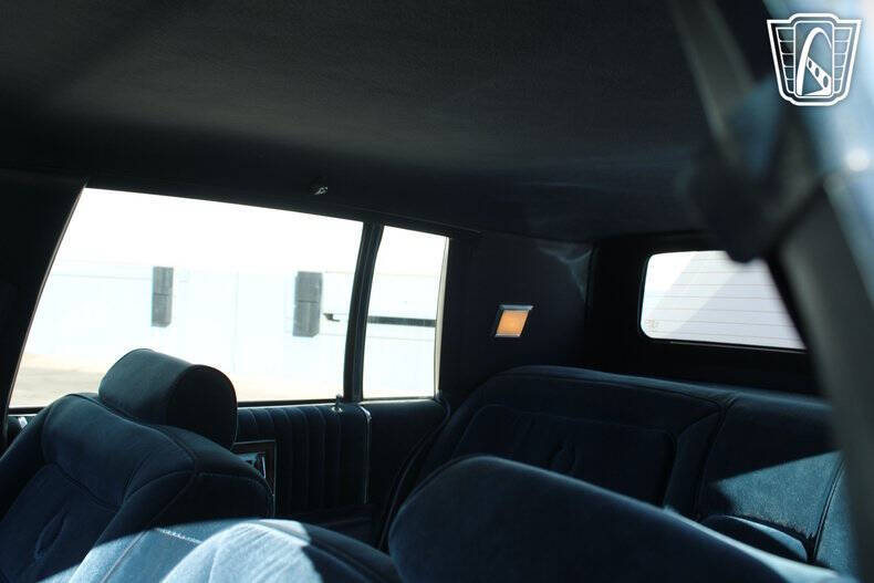 1987 Cadillac Brougham