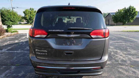 2019 Chrysler Pacifica Touring L