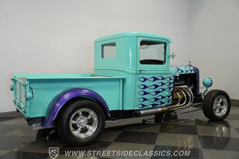 1932 Ford F-100