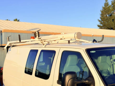 2011 Ford E-Series E-250