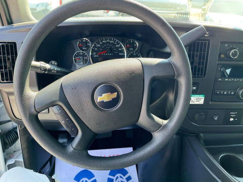 2024 Chevrolet Express 2500