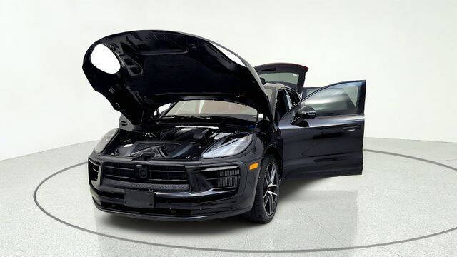 2024 Porsche Macan S