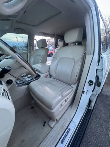 2014 Infiniti QX80