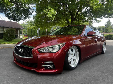 2014 Infiniti Q50 Premium