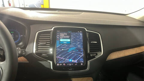 2024 Volvo XC90 Recharge T8 Plus Bright Theme 6P