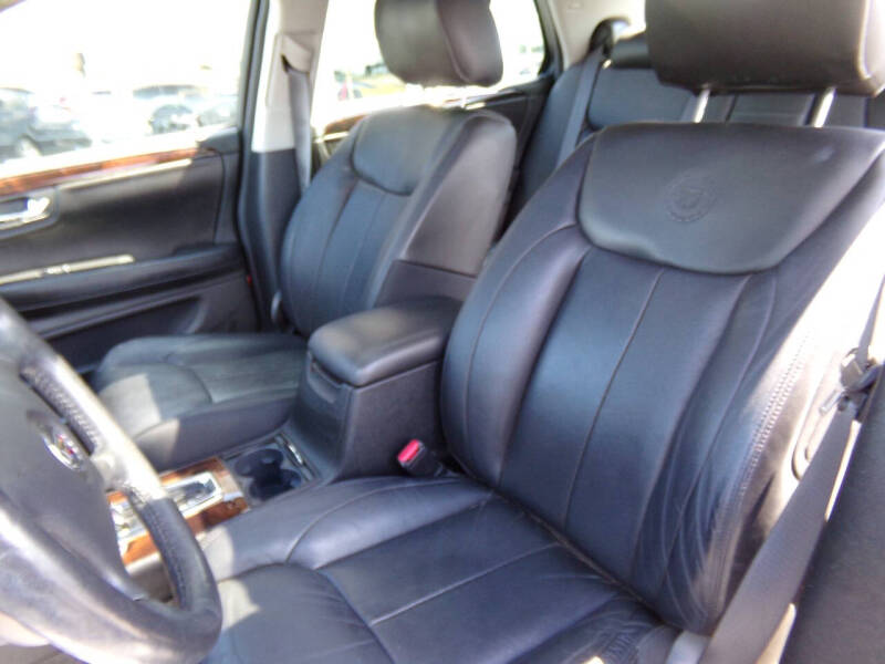 2010 Cadillac DTS Luxury Collection
