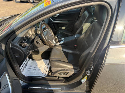 2016 Volvo S60 T5 Drive-E Premier