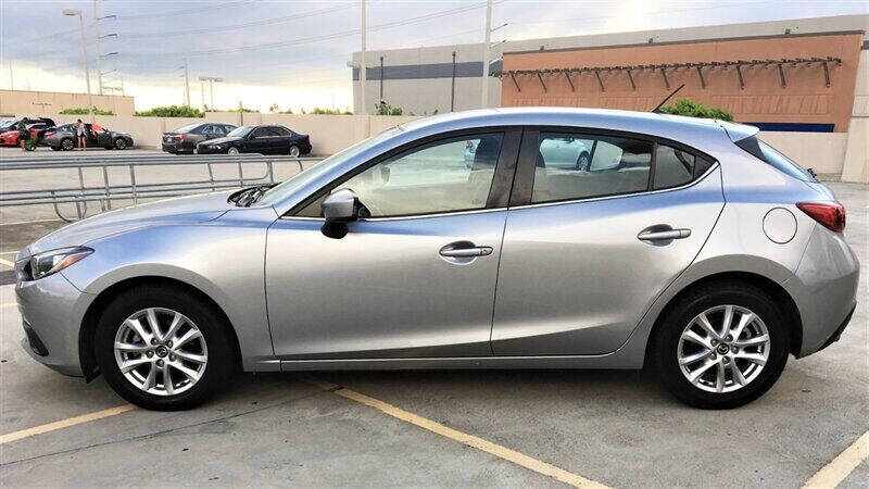 2016 Mazda MAZDA3 i Sport