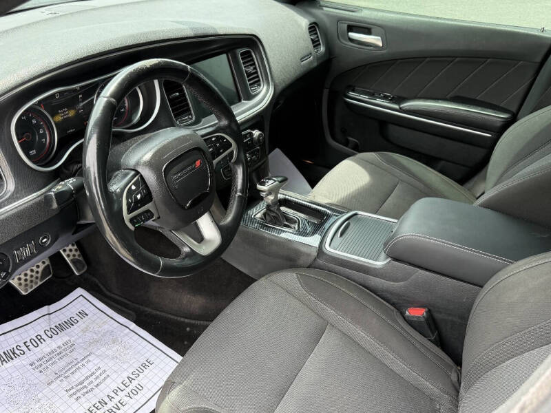 2018 Dodge Charger SXT Plus