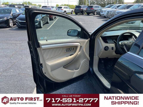 2013 Ford Taurus SE
