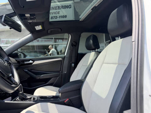 2019 Volkswagen Jetta R-Line