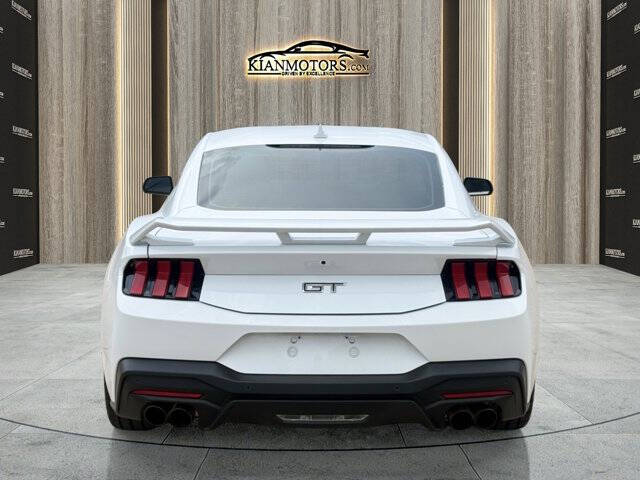 2024 Ford Mustang